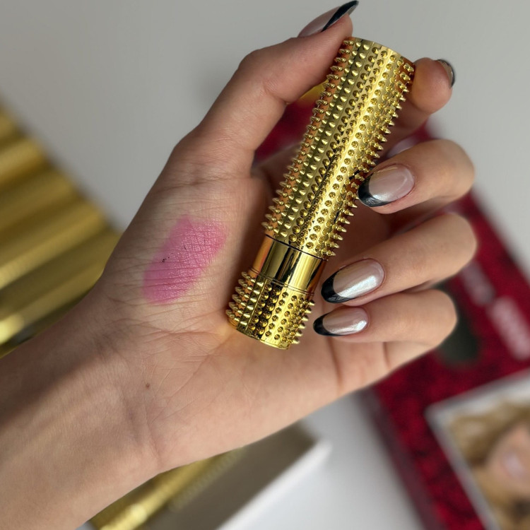 خرید رژ لب حرارتی Magic Color Changing Lipstick با ماندگاری بالا و رنگ متغیر