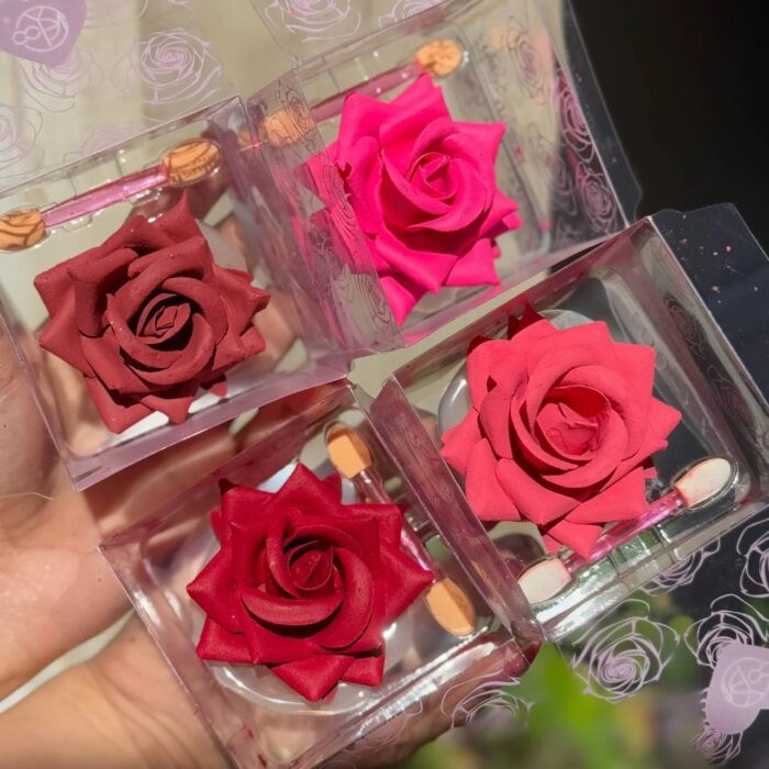 خرید رژگونه گل رز ONEYIOO با رنگهای متنوع و جلوه طبیعی